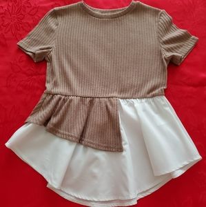 Girl's  Tee ( cute) new without tag